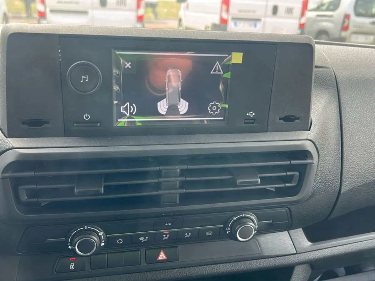 Fiat Scudo Furgone nuova a Bergamo (14)