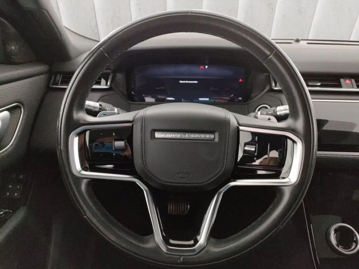 Land Rover Range Rover Velar usata a Pavia (14)