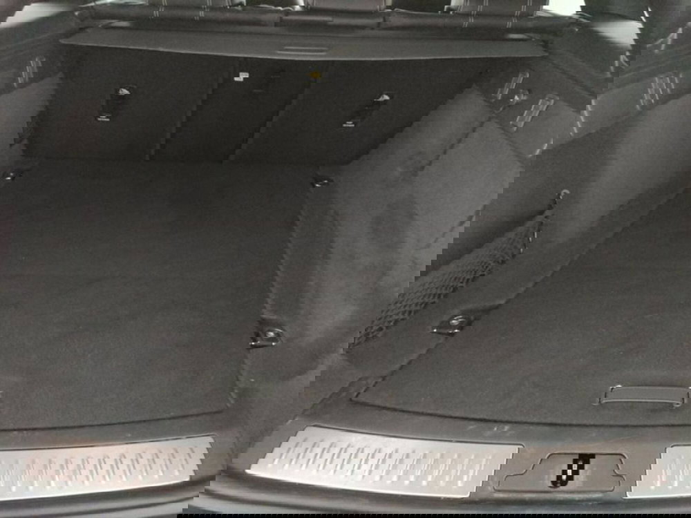 Land Rover Range Rover Velar usata a Pavia (20)