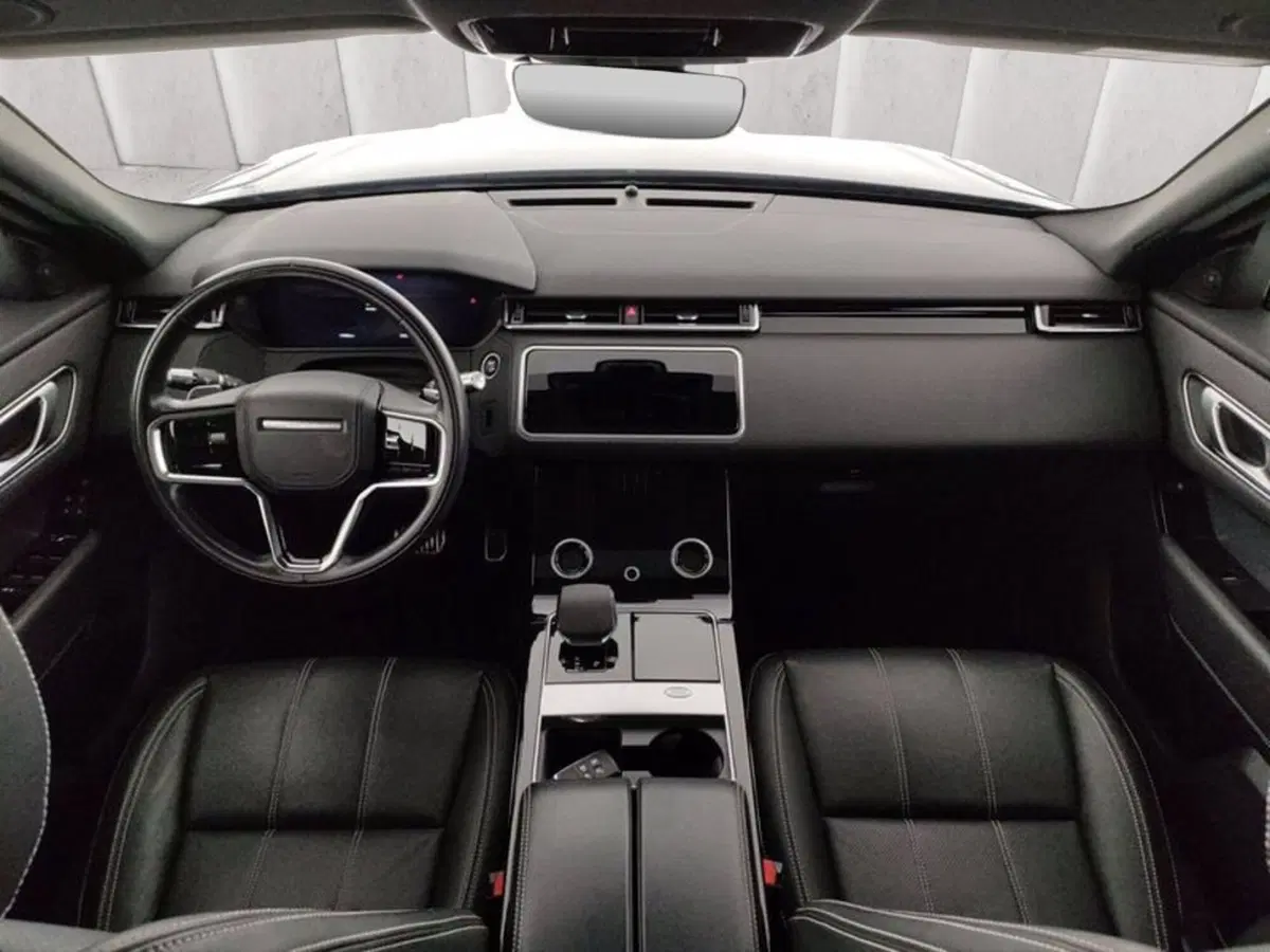 Land Rover Range Rover Velar usata a Pavia (4)
