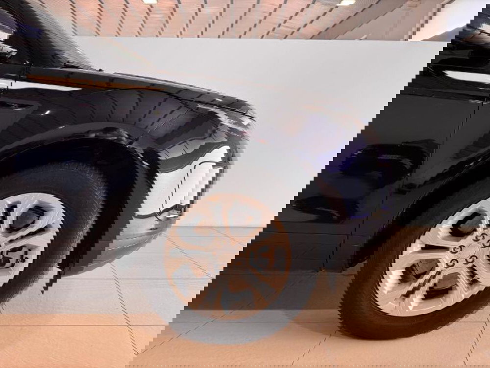 Land Rover Range Rover Evoque usata a Venezia (3)