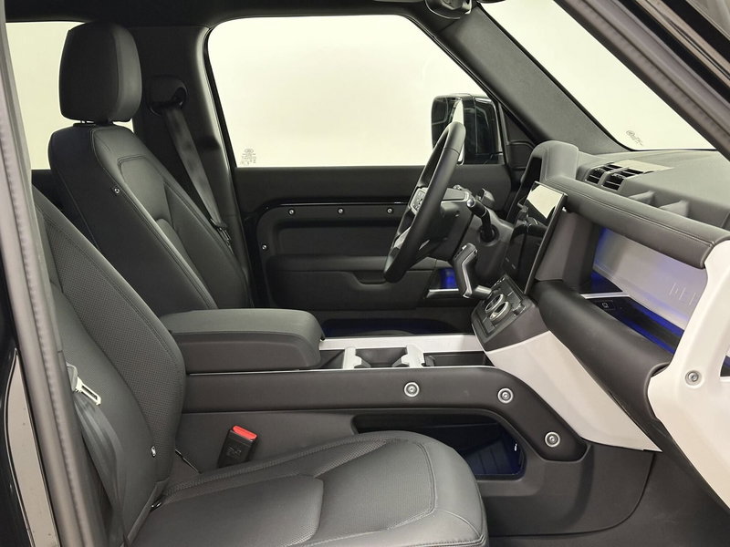 Land Rover Defender usata a Lodi (3)