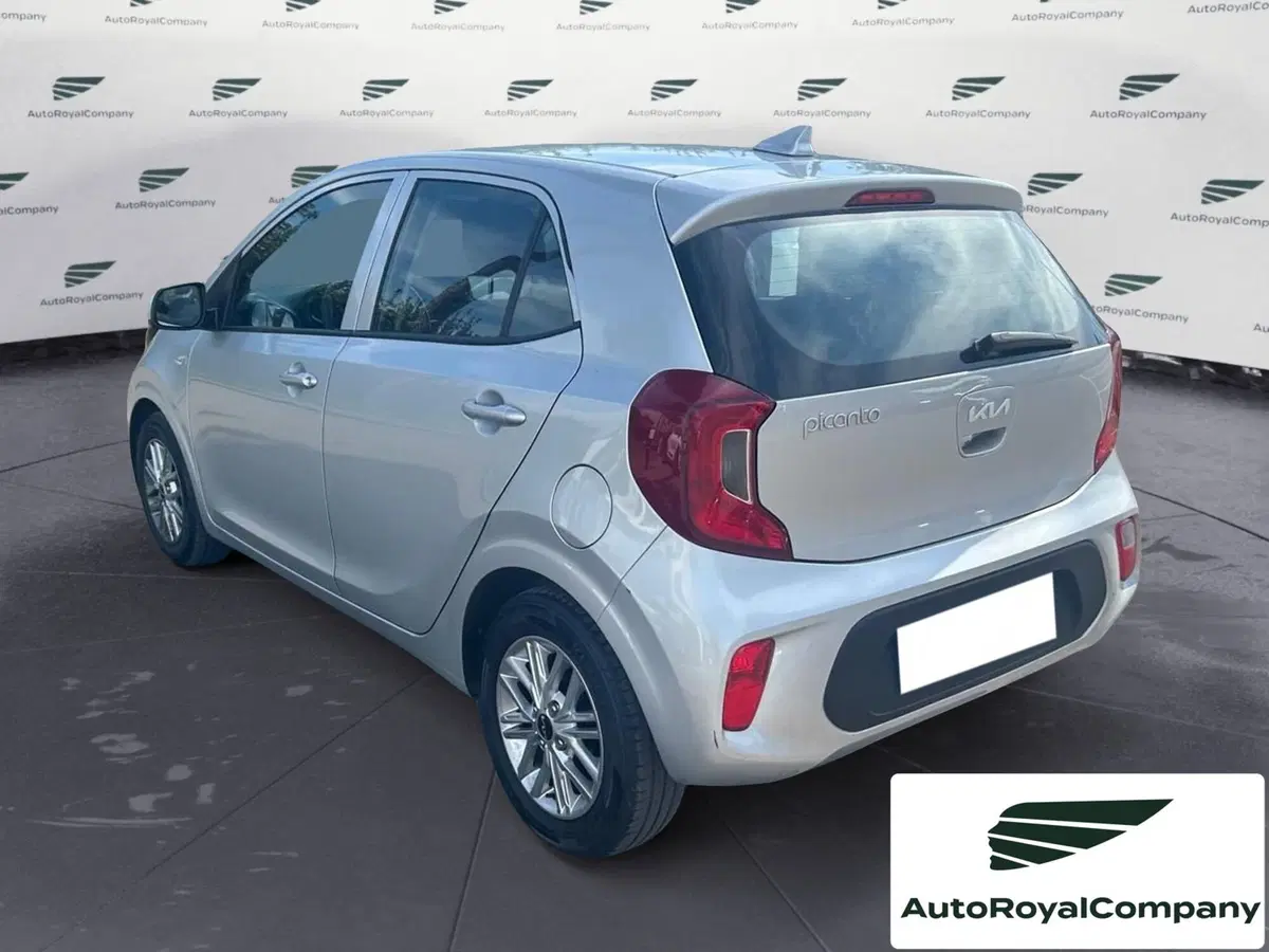 Kia Picanto usata a Roma (11)