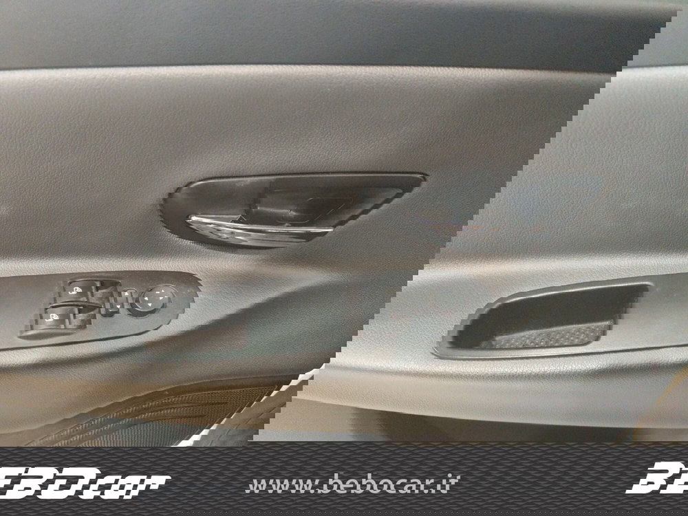 Lancia Ypsilon usata a Torino (16)