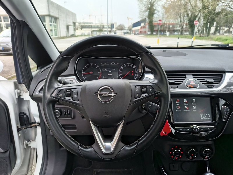 Opel Corsa usata a Padova (11)