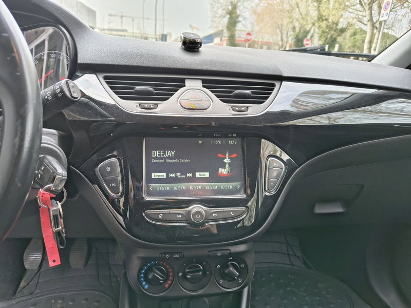 Opel Corsa usata a Padova (12)