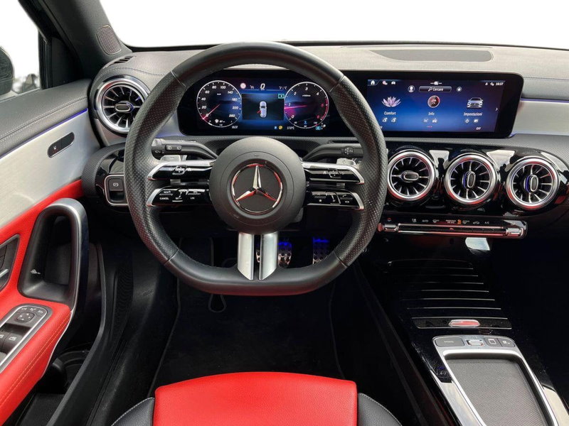 Mercedes-Benz Classe A usata a Napoli (12)