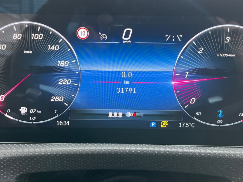 Mercedes-Benz Classe A usata a Napoli (8)