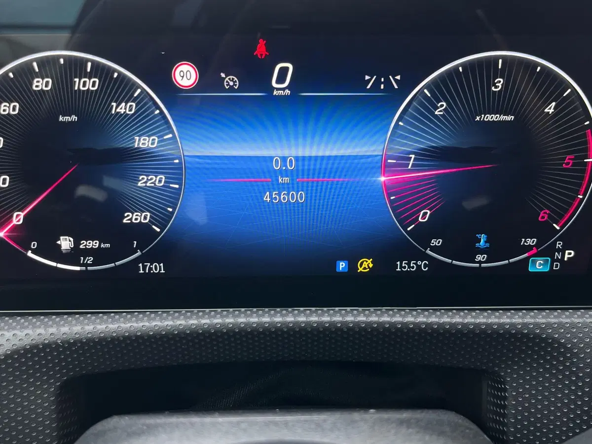 Mercedes-Benz Classe A usata a Napoli (9)