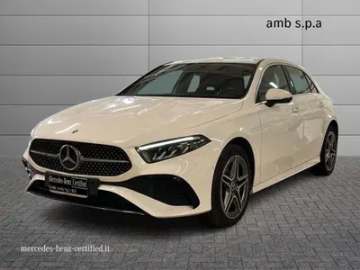 Mercedes-Benz Classe A 250 e Automatic Plug-in hybrid Premium del 2024 usata a Pozzuoli