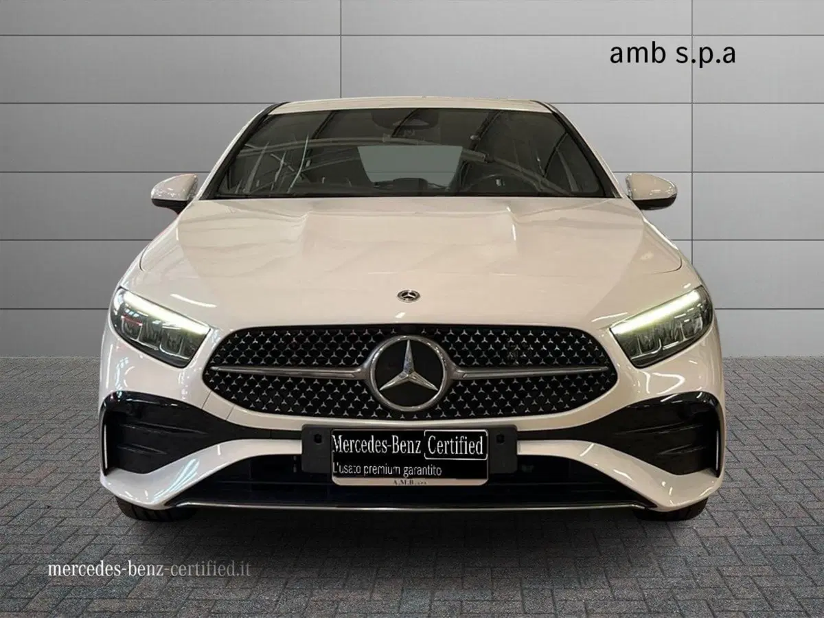 Mercedes-Benz Classe A usata a Napoli (3)