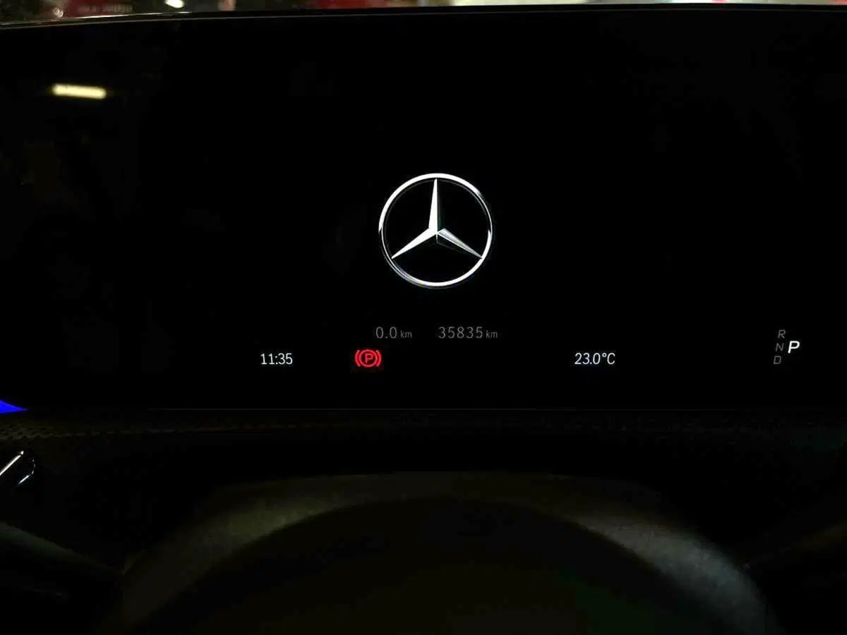 Mercedes-Benz Classe A usata a Napoli (9)