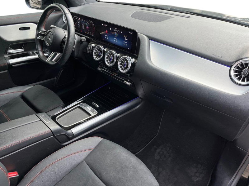 Mercedes-Benz GLA SUV usata a Napoli (13)