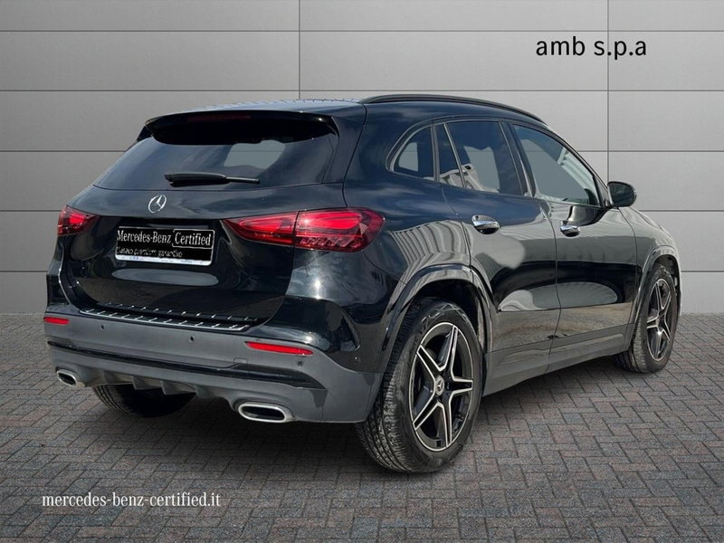 Mercedes-Benz GLA SUV usata a Napoli (2)