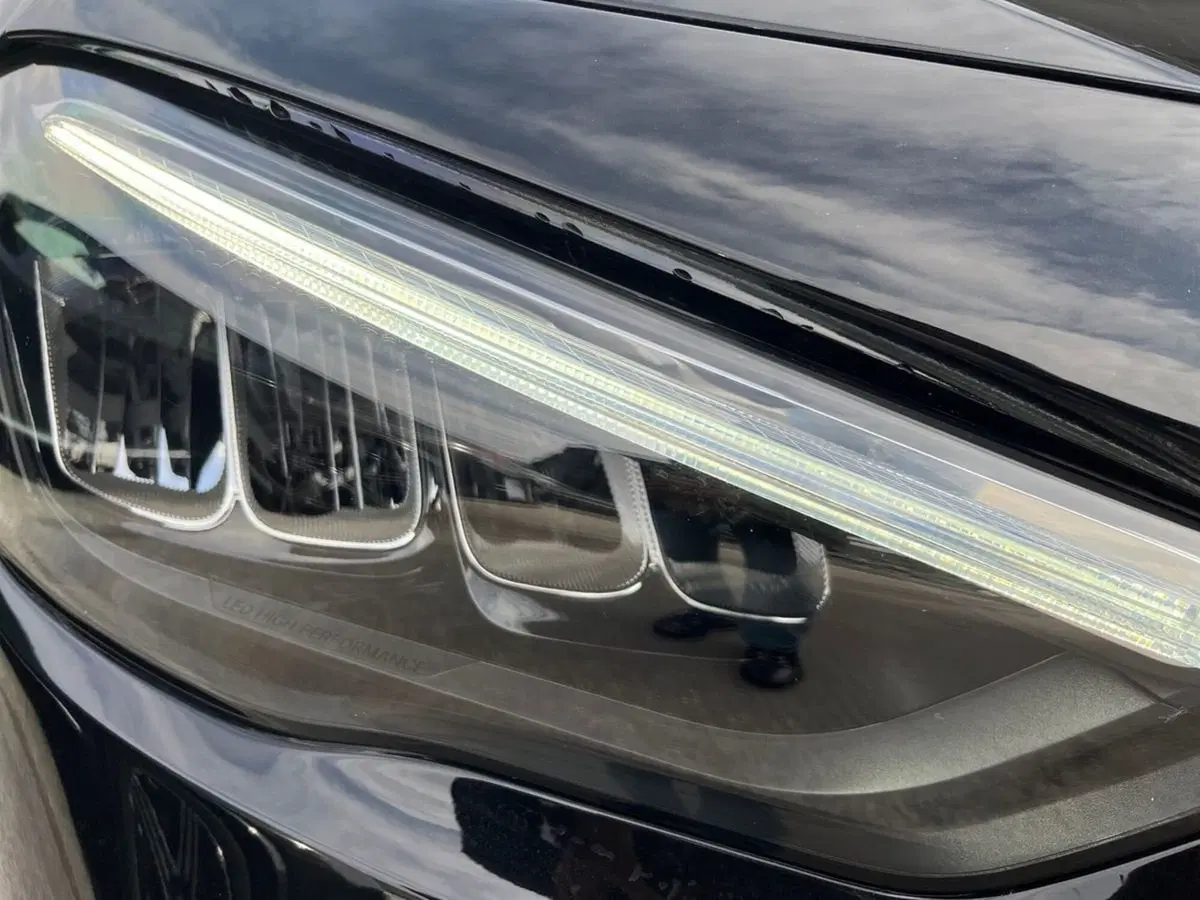 Mercedes-Benz GLA SUV usata a Napoli (7)