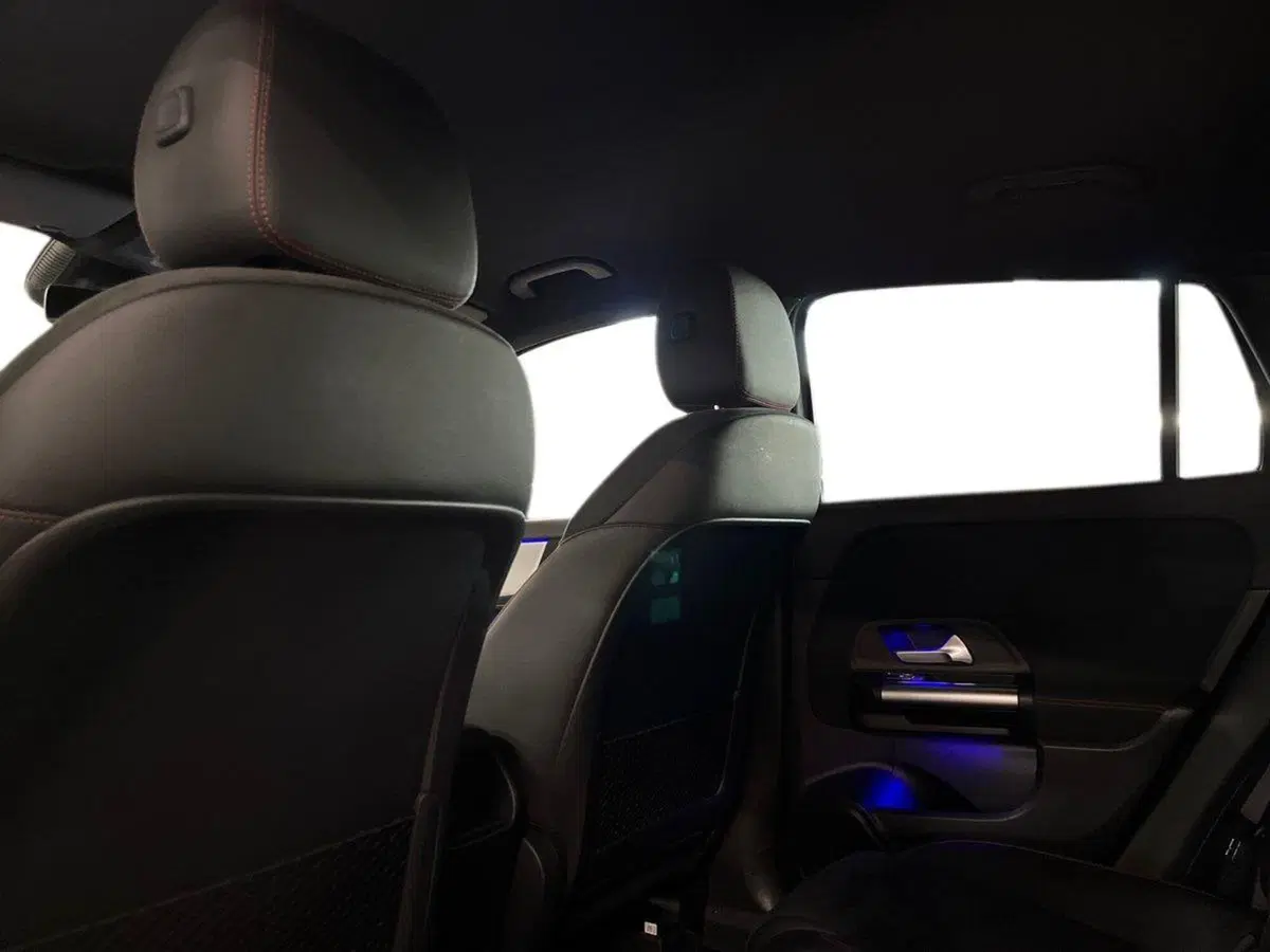 Mercedes-Benz GLA SUV usata a Napoli (15)