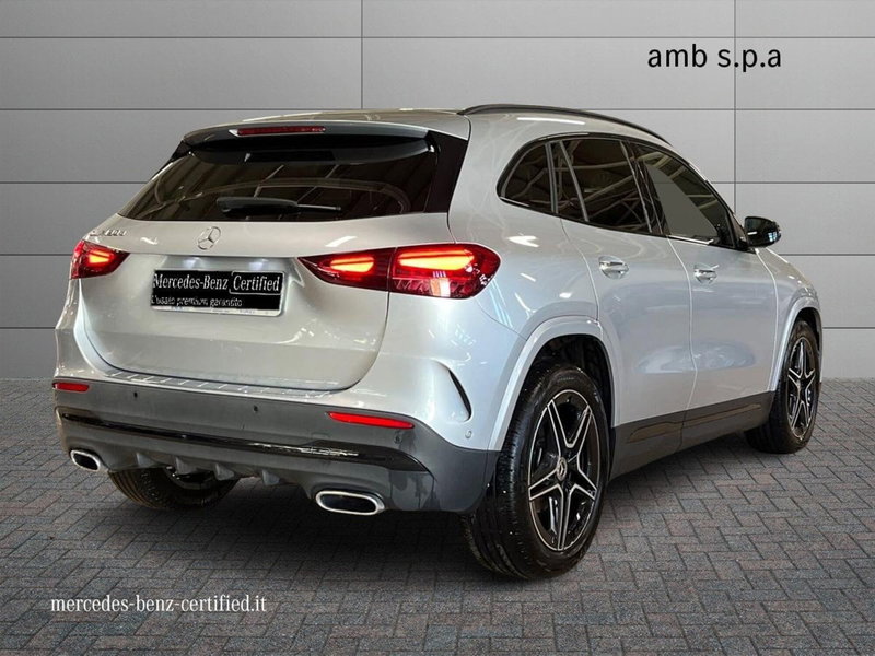 Mercedes-Benz GLA SUV usata a Napoli (2)