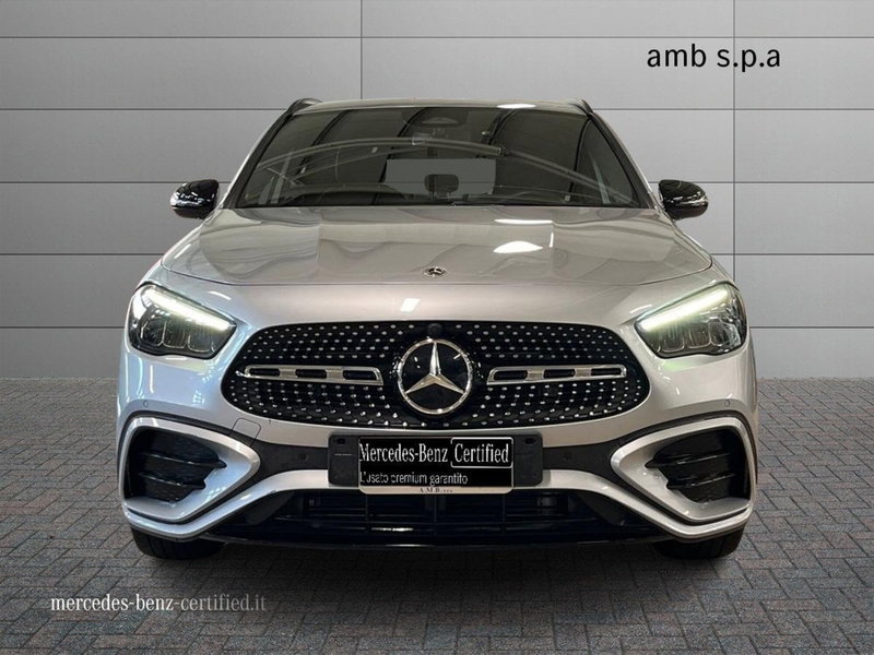 Mercedes-Benz GLA SUV usata a Napoli (3)