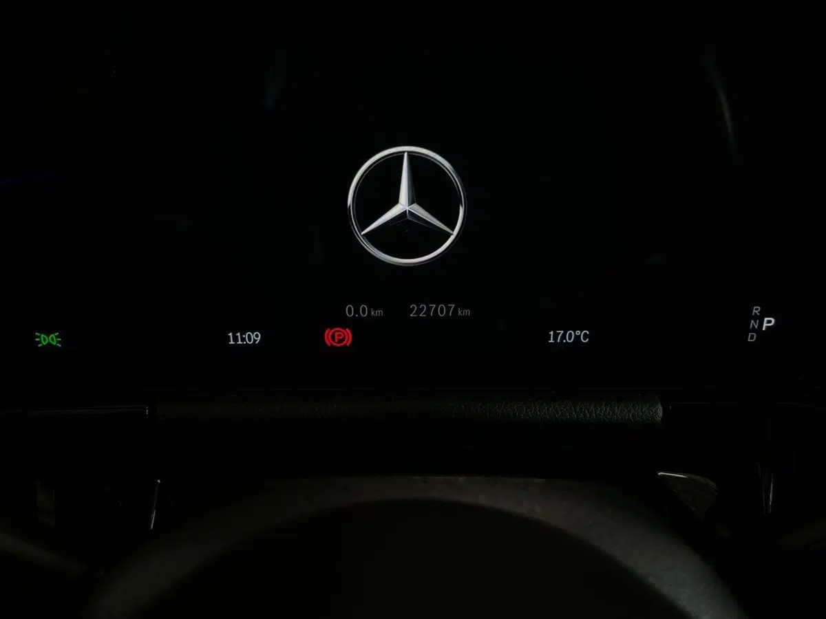 Mercedes-Benz GLA SUV usata a Napoli (9)