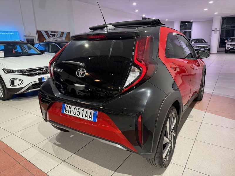 Toyota Aygo X usata a Genova (5)