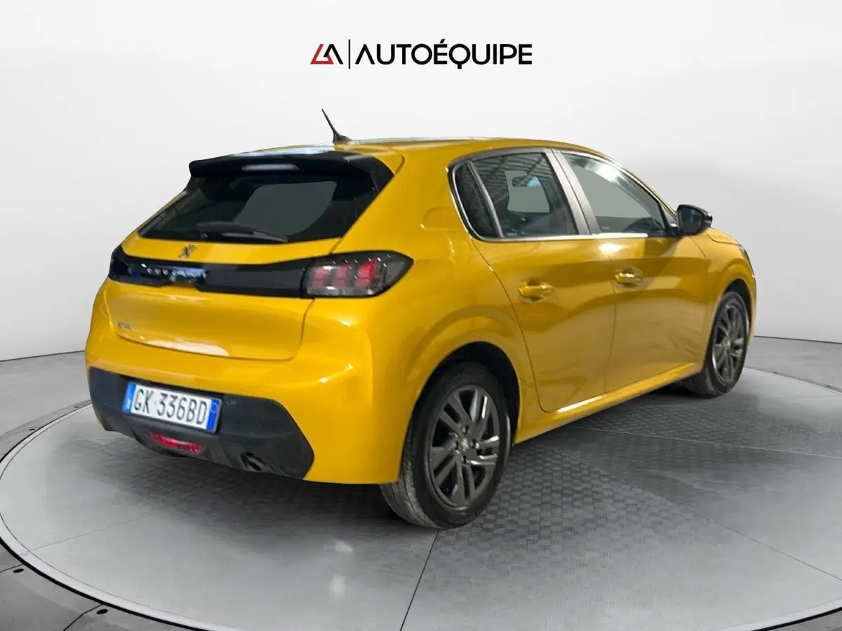 Peugeot 208 usata a Roma (5)