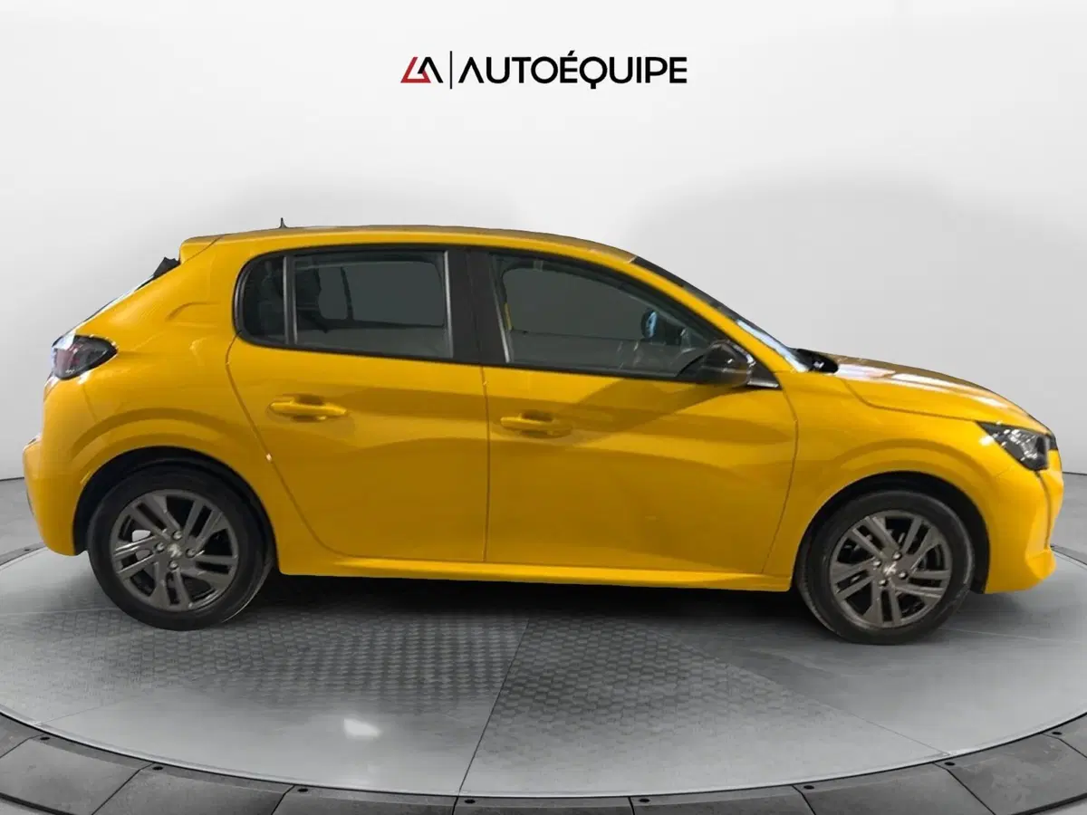 Peugeot 208 usata a Roma (6)