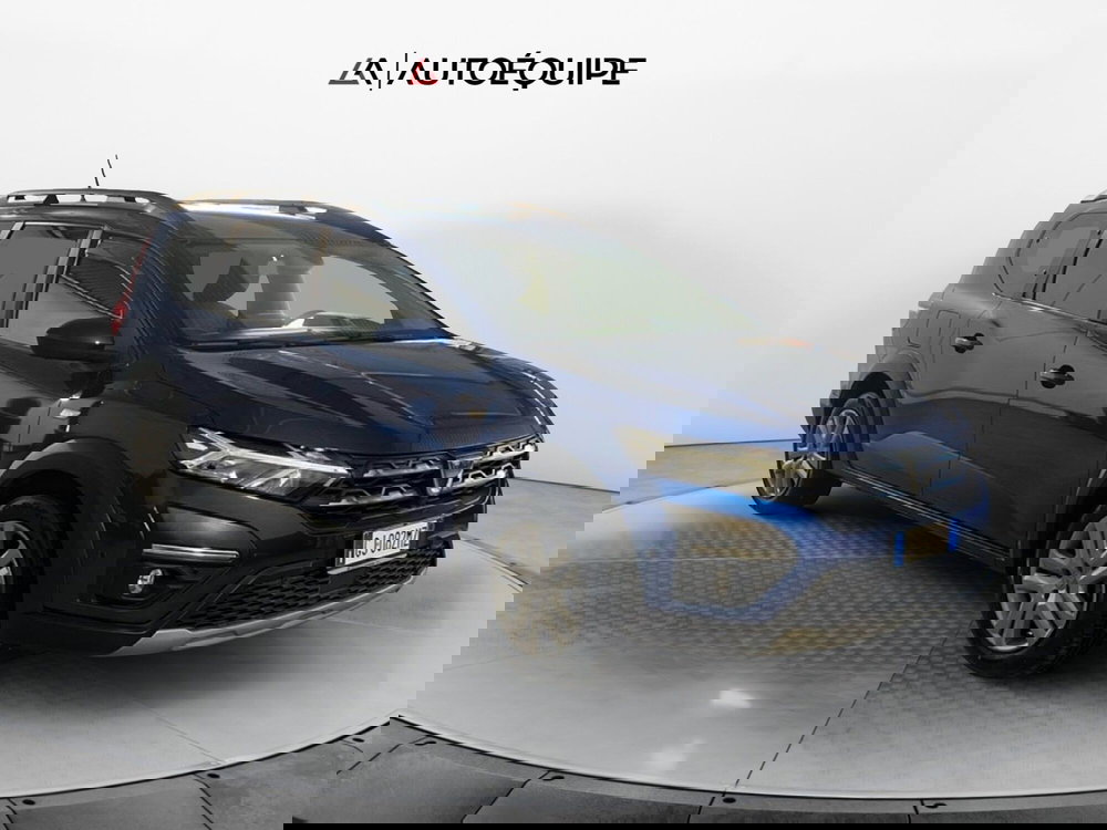 Dacia Jogger usata a Roma (7)