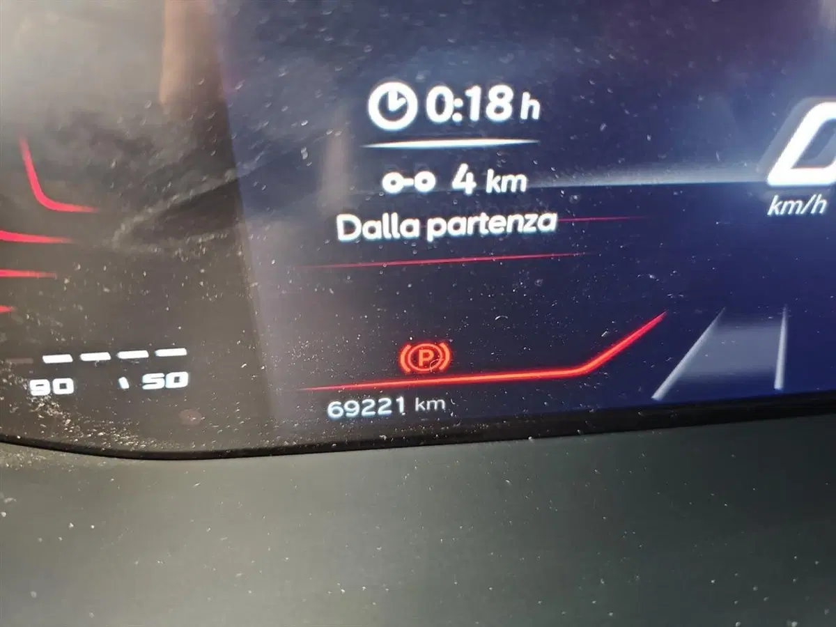 SEAT Arona usata a Lecco (13)