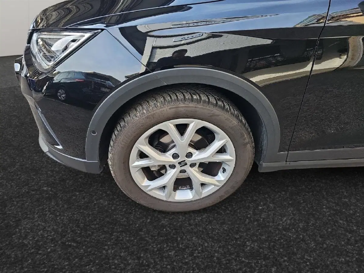 SEAT Arona usata a Lecco (18)