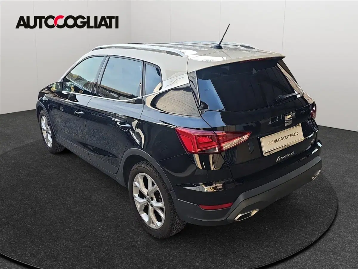 SEAT Arona usata a Lecco (8)