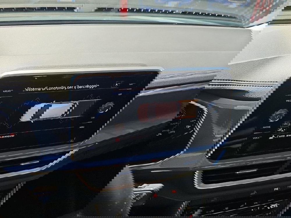 Volkswagen T-Roc usata a Lecco (17)