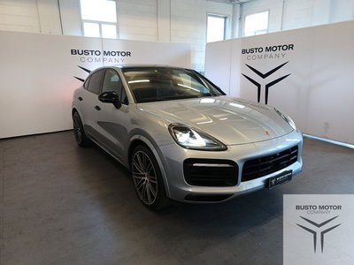 Porsche Cayenne 3.0 V6 E-Hybrid del 2019 usata a Olgiate Olona
