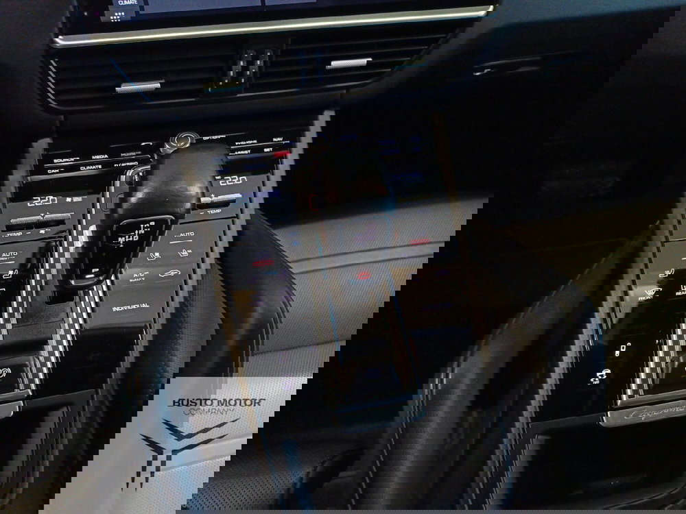 Porsche Cayenne usata a Varese (15)