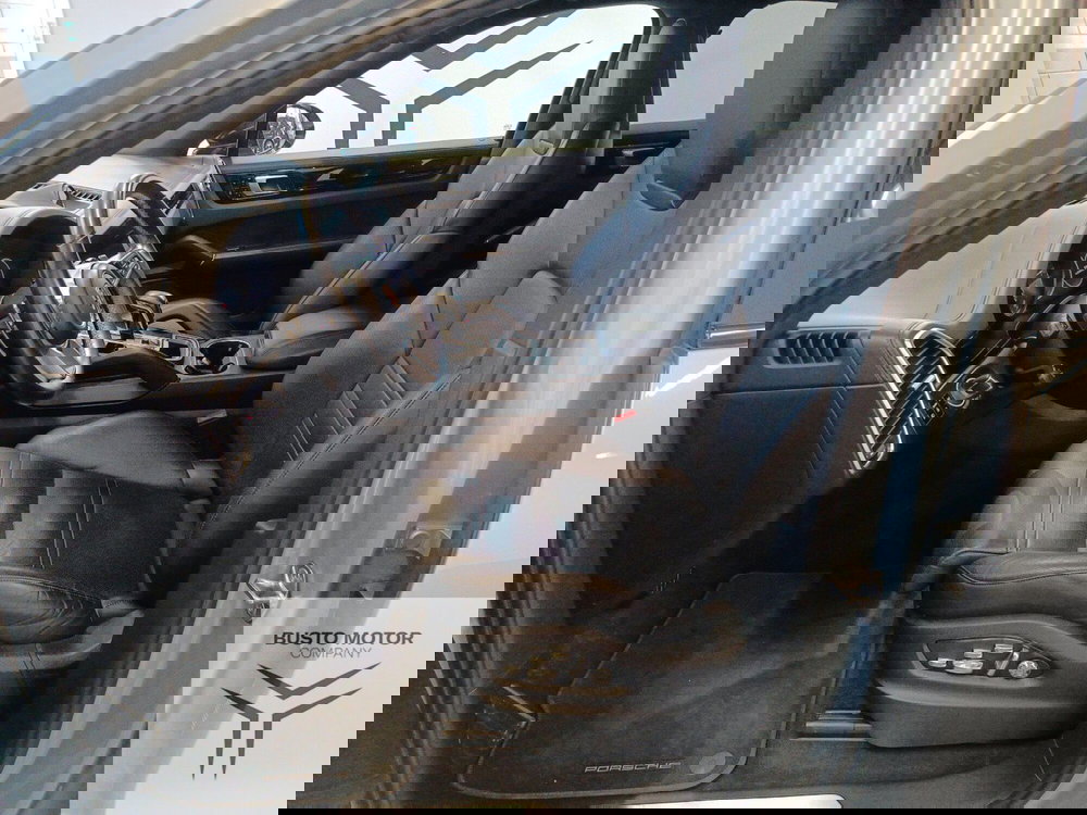 Porsche Cayenne usata a Varese (8)