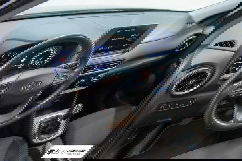 Hyundai Kona usata a Lodi (10)