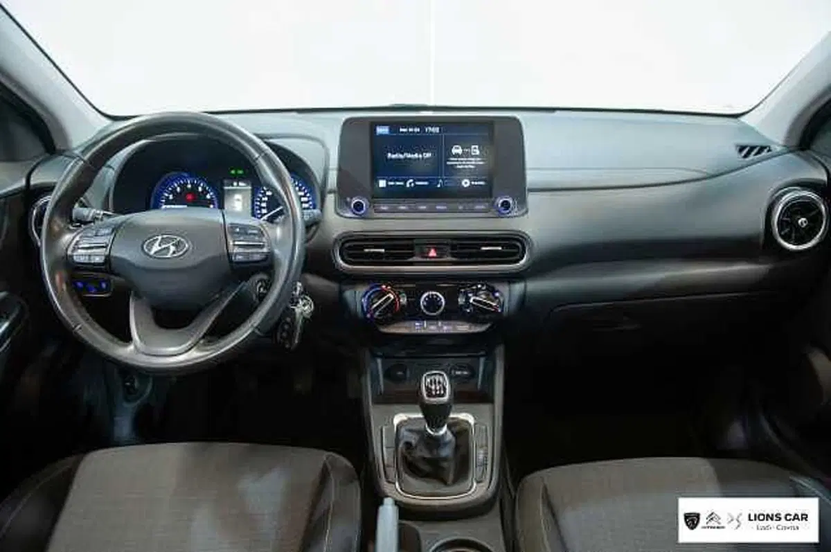 Hyundai Kona usata a Lodi (12)