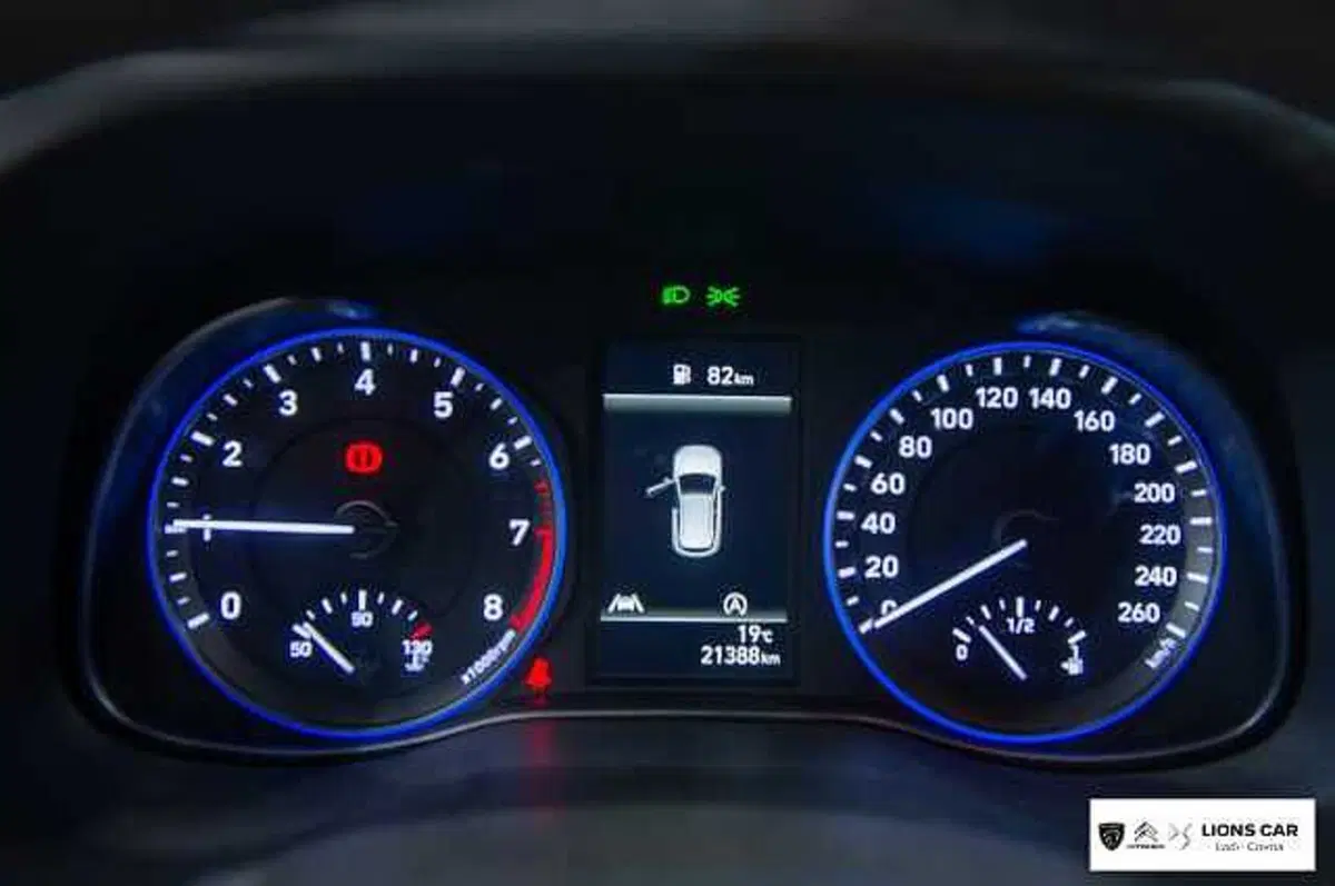 Hyundai Kona usata a Lodi (16)
