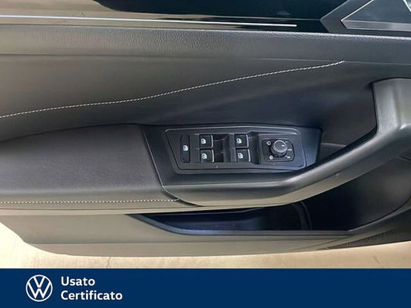 Volkswagen T-Roc usata a Vicenza (17)