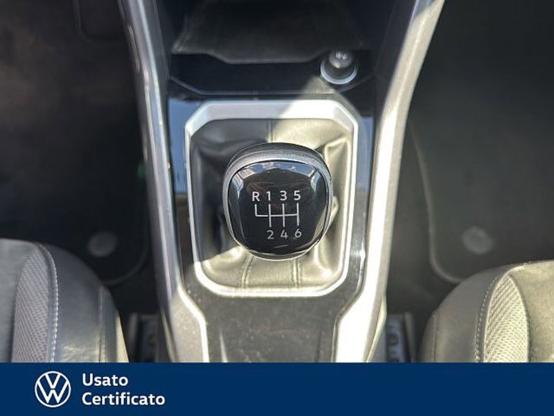 Volkswagen T-Roc usata a Vicenza (18)