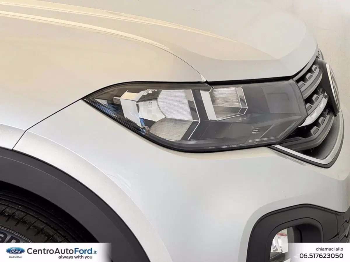 Volkswagen T-Cross usata a Roma (13)