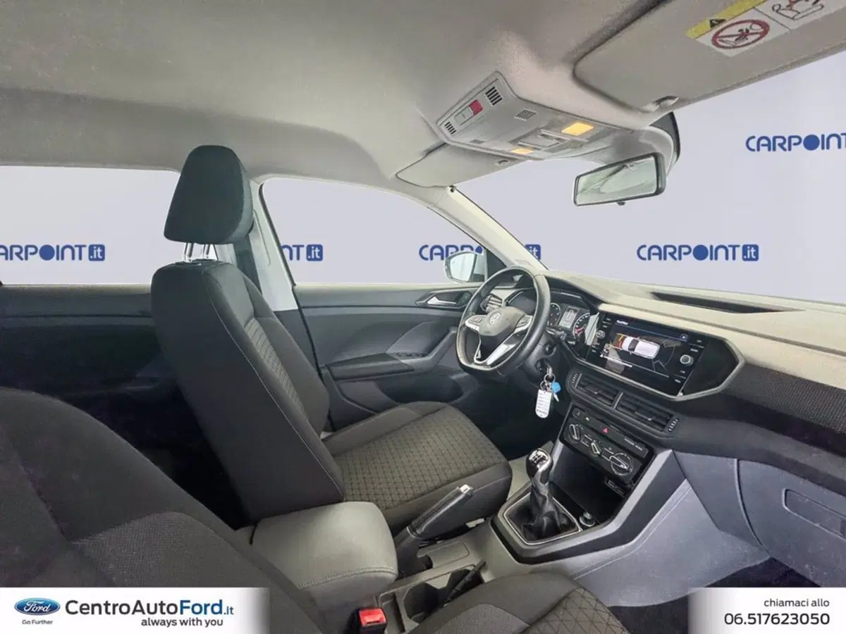 Volkswagen T-Cross usata a Roma (6)