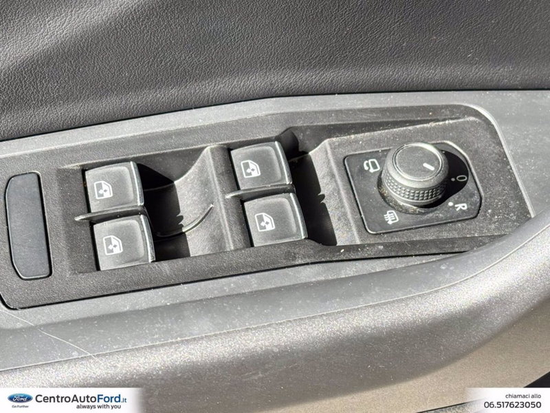 Volkswagen T-Roc Cabrio usata a Roma (19)