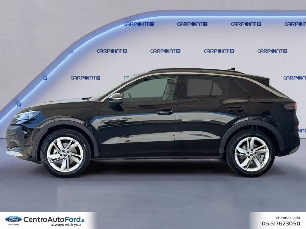 Volkswagen T-Roc nuova a Roma (3)