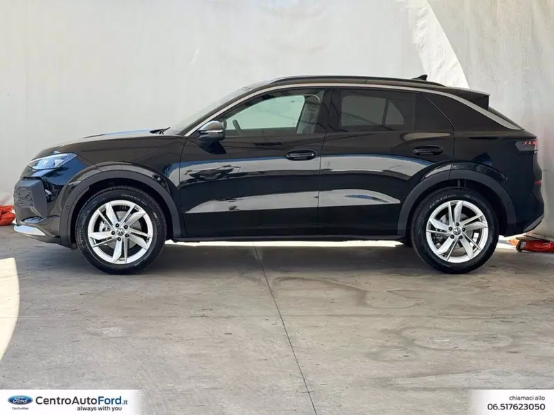 Volkswagen T-Roc nuova a Roma (3)