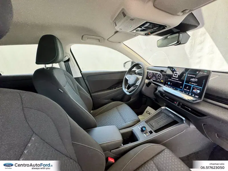 Volkswagen T-Roc nuova a Roma (4)