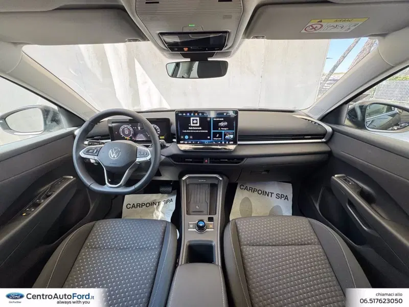 Volkswagen T-Roc nuova a Roma (8)