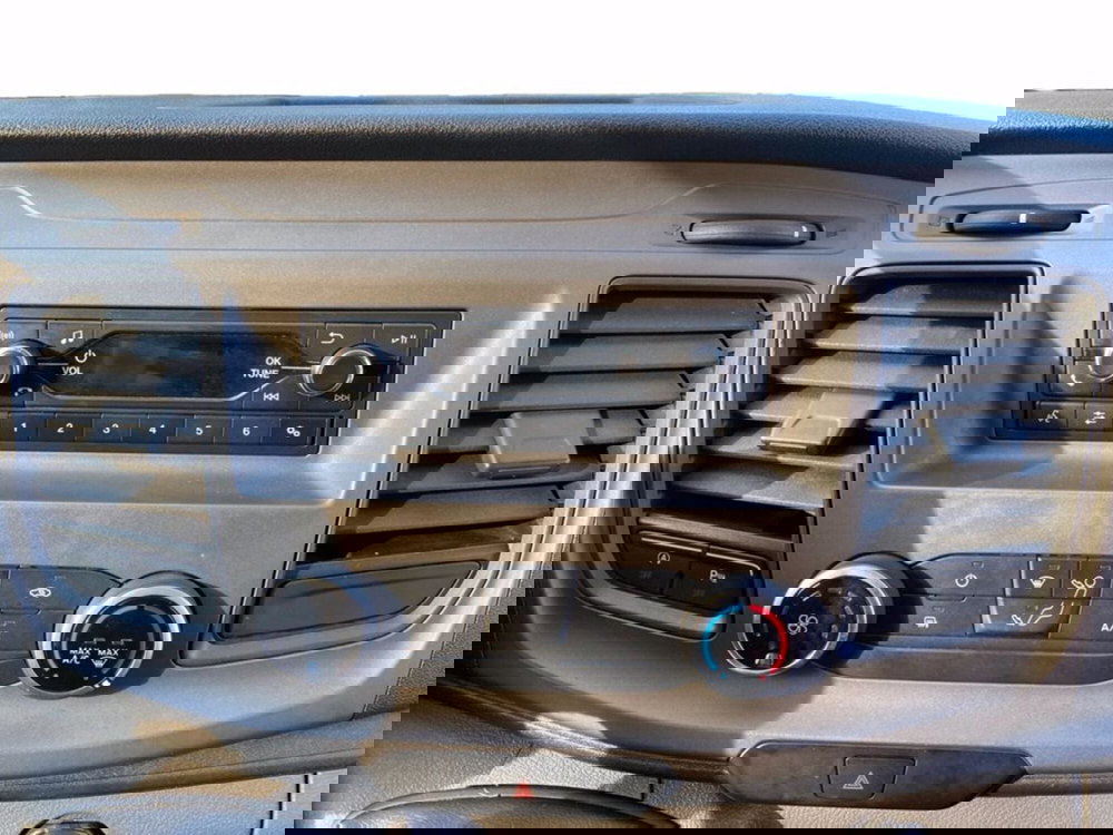 Ford Transit Custom Furgone usata a Milano (12)