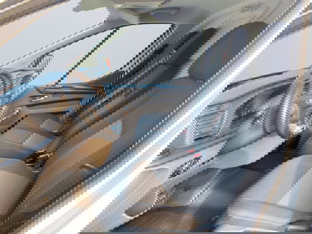 Ford Transit Custom Furgone usata a Milano (9)