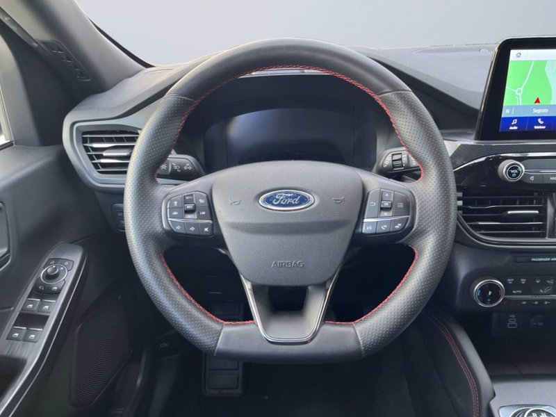 Ford Kuga usata a Milano (13)