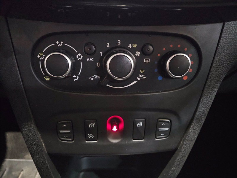 Dacia Sandero usata a Palermo (20)